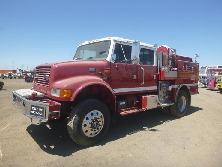 2001-international-4800-image-1