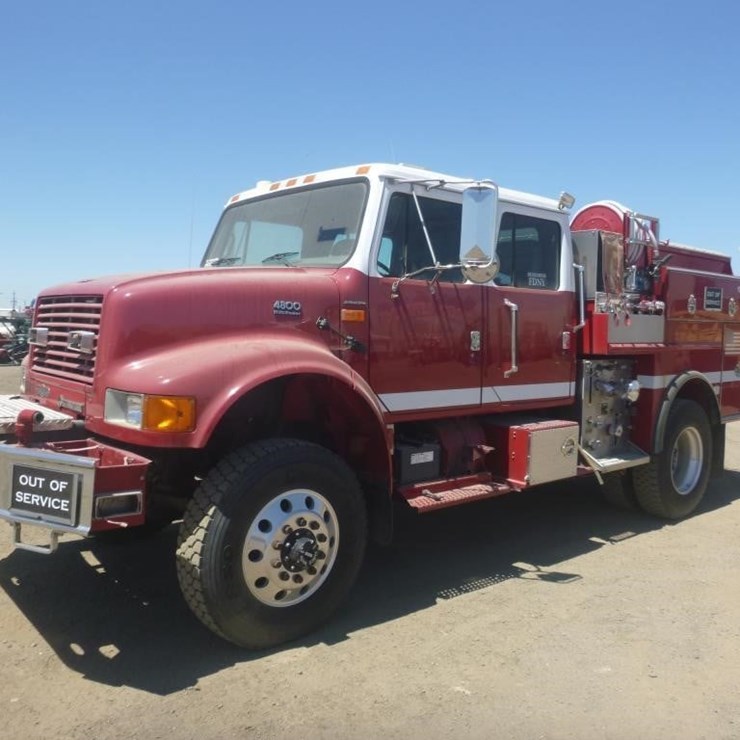 2001 INTERNATIONAL 4800