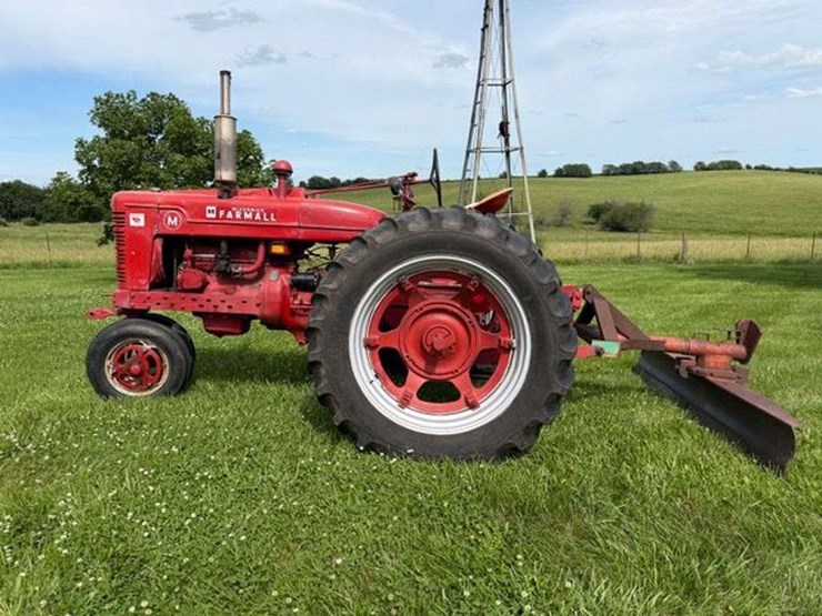 1941-farmall-m-image-2