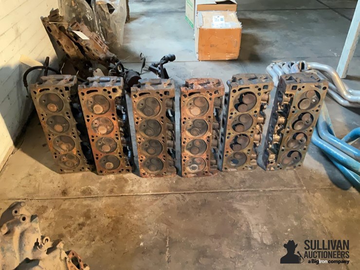 ford-(3-sets)-351-cleveland-2-barrel-heads-image-6