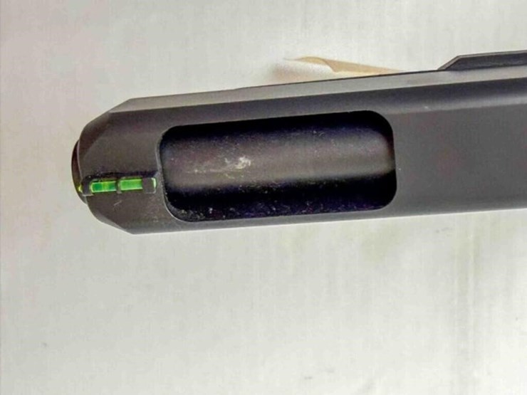 glock-pistol-image-15