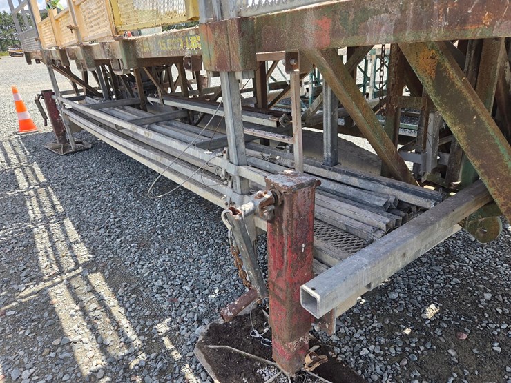 #5045-•-hydro-mobile-hm2-mast-climbing-work-platform-scaffold-image-15