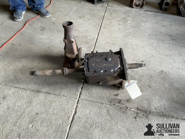 1968-390-torino-top-loader-4-speed-transmission-image-4