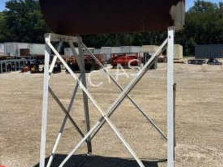 #16-•-500-gallon-gravity-diesel-tank-on-stand-image-5