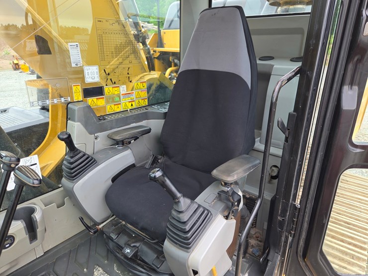 caterpillar-349el-image-69