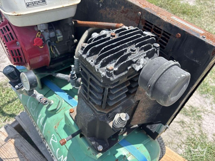 2002-speedaire-portable-gasoline-air-compressor-image-7