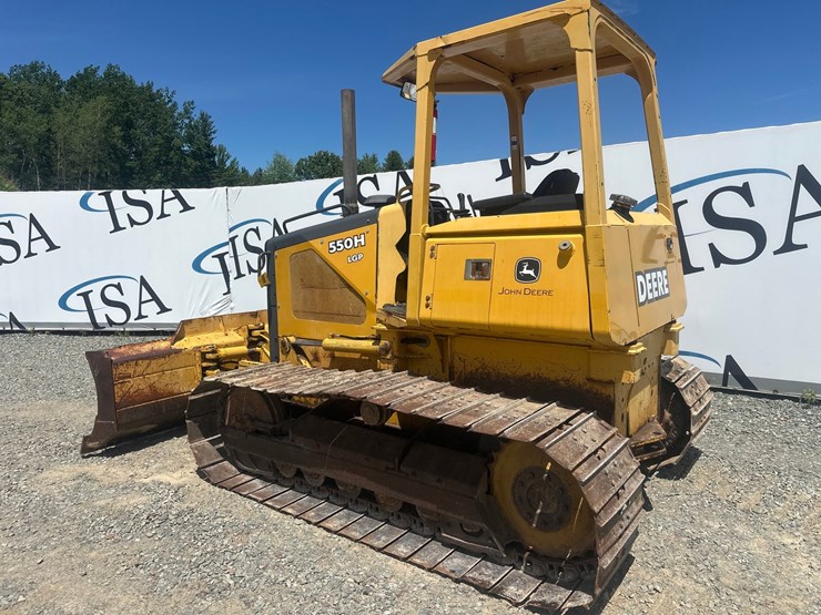 deere-550h-image-3