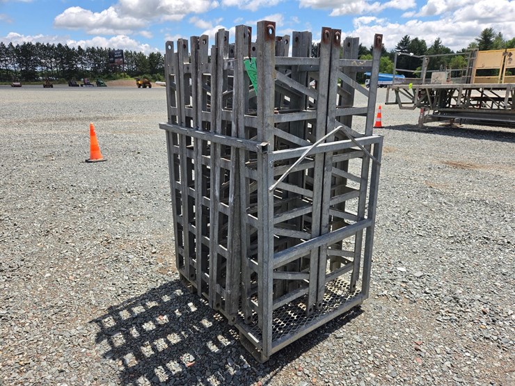 #5045-•-hydro-mobile-hm2-mast-climbing-work-platform-scaffold-image-29