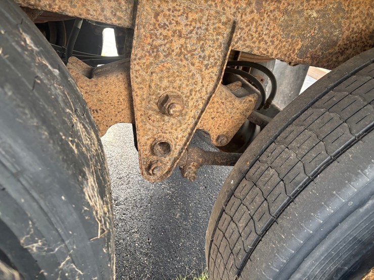 #2187-•-2002-hyundai-48'-dry-van-image-59