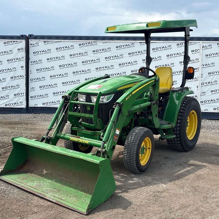 2018 JOHN DEERE 3039R