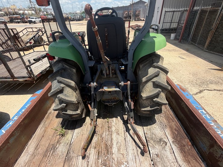 #91-•-john-deere-tractor-image-24