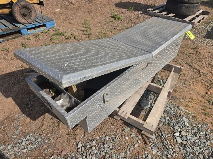#6187-•-truck-tool-box-image-4