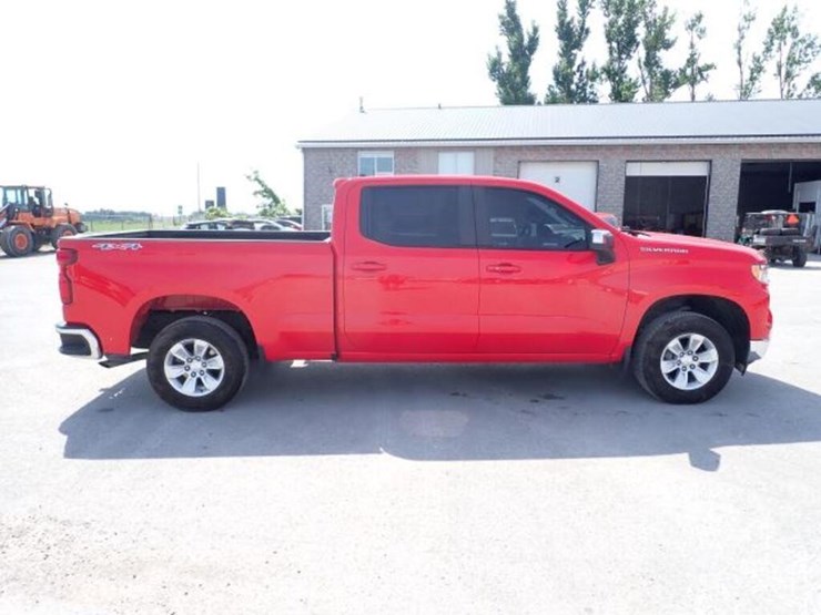chevrolet-silverado-1500-image-4