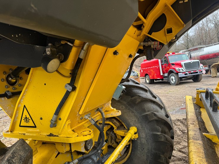 #1251-•-2016-bomag-rs5000-soil-stabilizer-/-recycler-image-37
