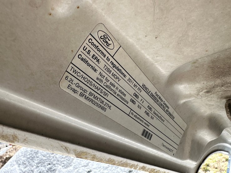 2011-ford-f250-image-28