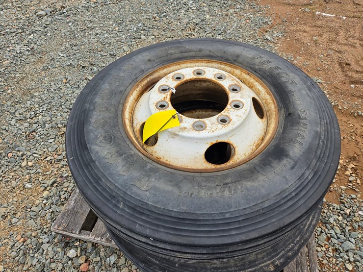 #6034-•-(2)-firestone-fs-507-plus-radial-11r22.5-tires-w/rims-image-5