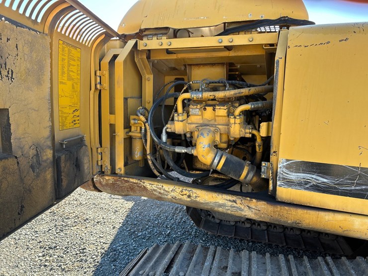 2000-deere-200-lc-image-37