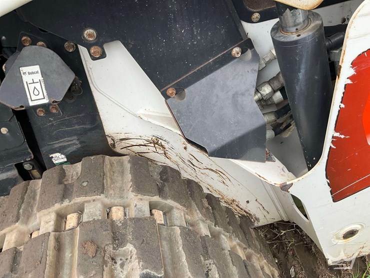 2021-bobcat-t62-image-14