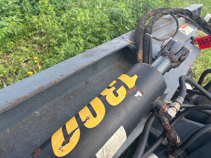 #2203-•-grousher-products-approx.-82"-skid-mounted-dozer-blade-image-8