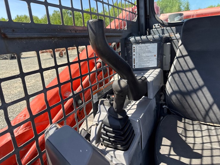 kubota-svl95-2s-image-41