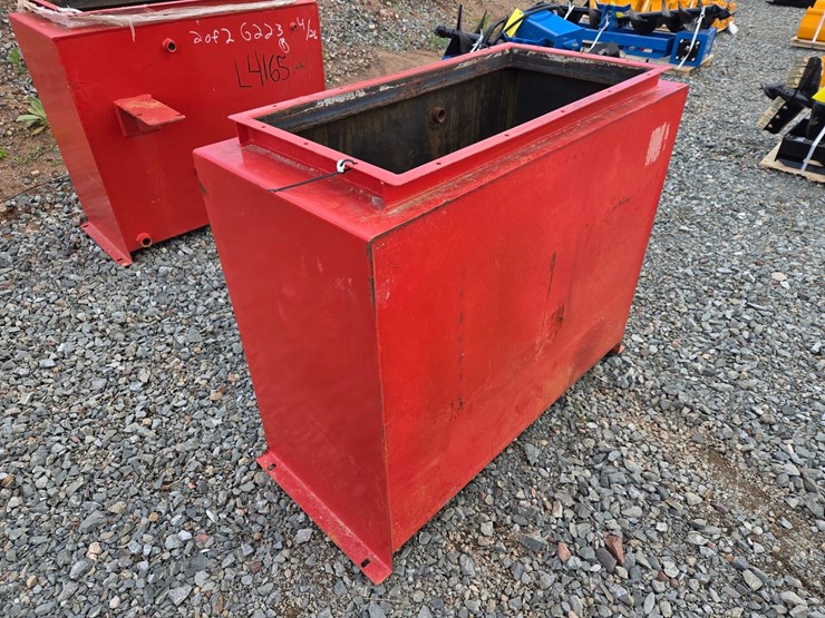 #6157-•-tank-w/-baffle-image-2
