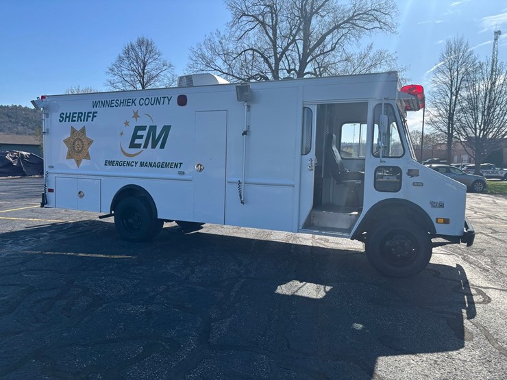 #2419-•-1987-chevrolet-emergency-response-unit-image-5