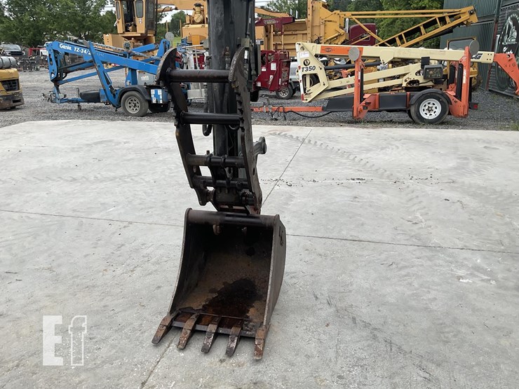 2017-volvo-ec60e-image-11