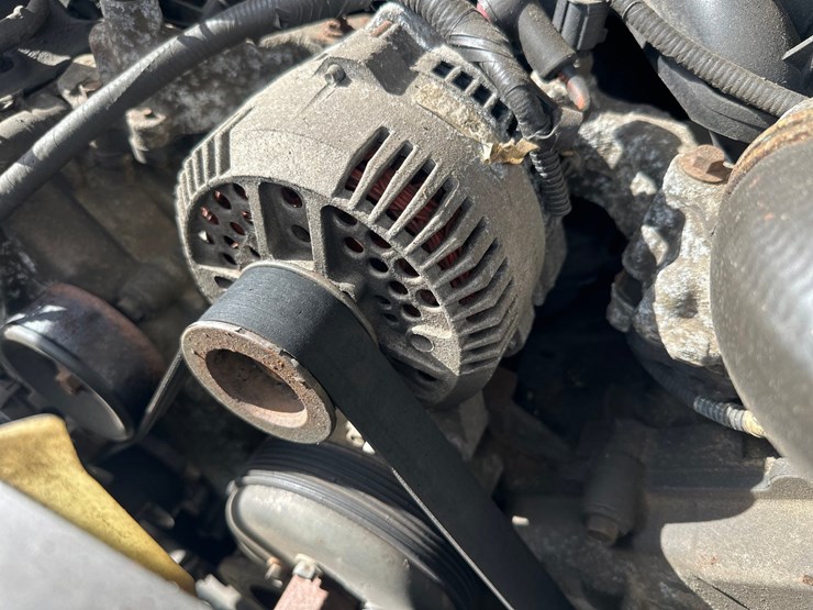 2001-ford-f350-image-47