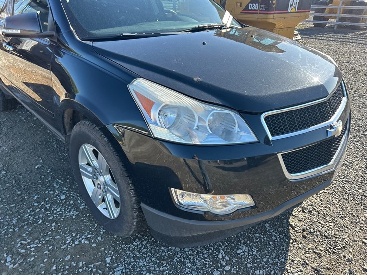 2012-chevrolet-traverse-image-7