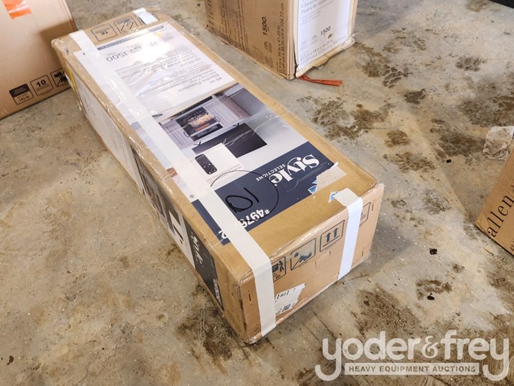 style-selections-48"-electric-fireplace-image-4