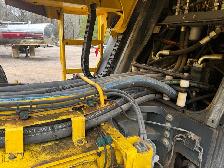 #1251-•-2016-bomag-rs5000-soil-stabilizer-/-recycler-image-24