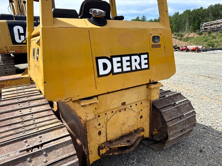 deere-550h-image-38