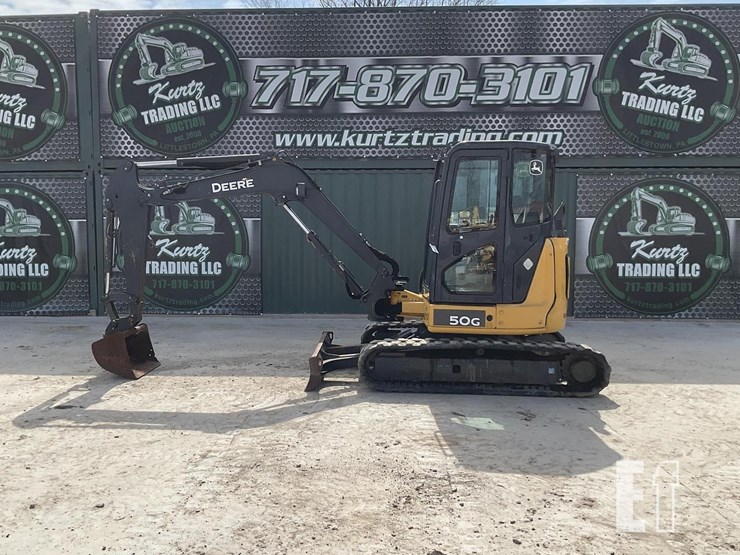 2014-deere-50g-image-1