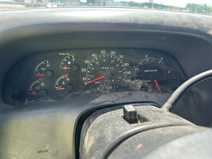 2001-ford-f450-image-27