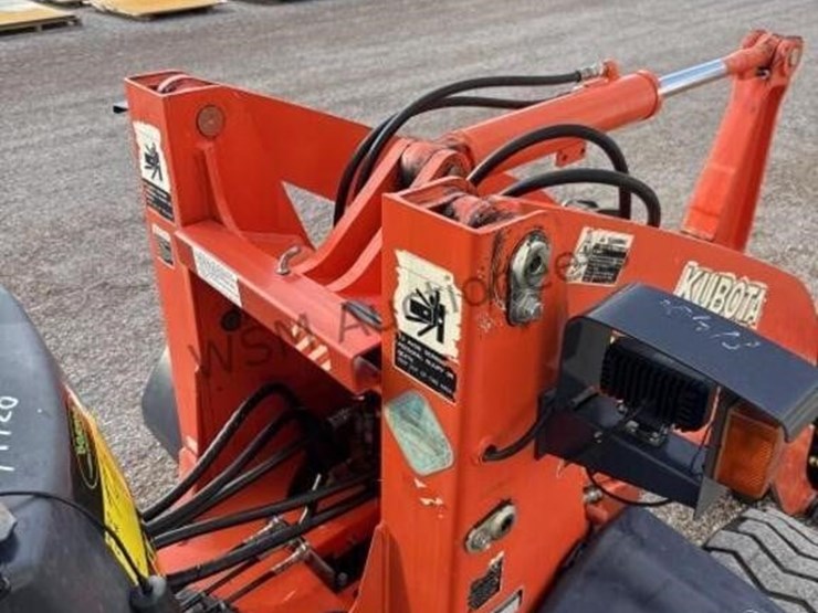 kubota-r420s-image-18