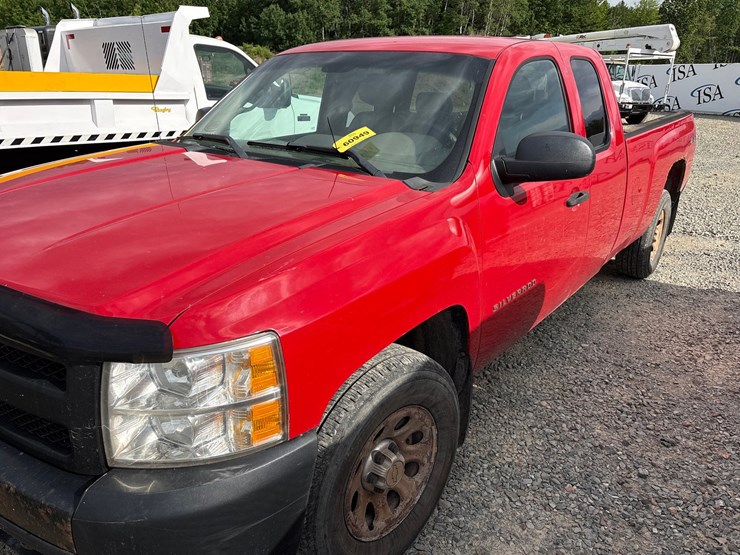 2012-chevrolet-1500-image-19