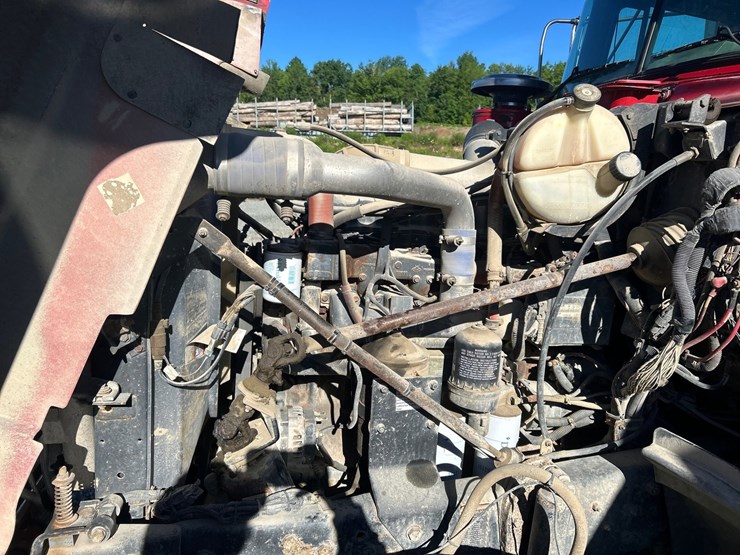 2001-mack-rd688s-image-54