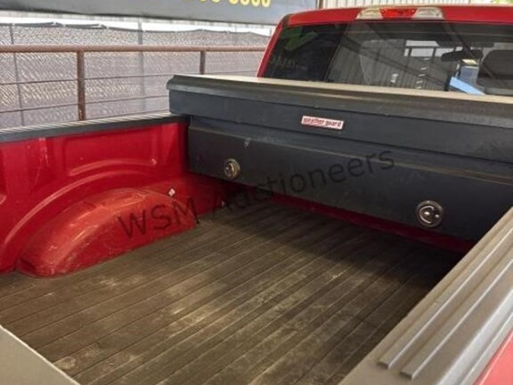 2016-ford-f150-image-10