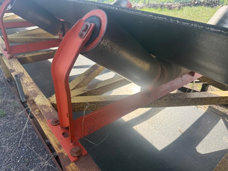 #1321-•-32"x70'-land-conveyer-image-53