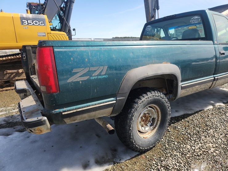 1998-chevrolet-3500-image-13
