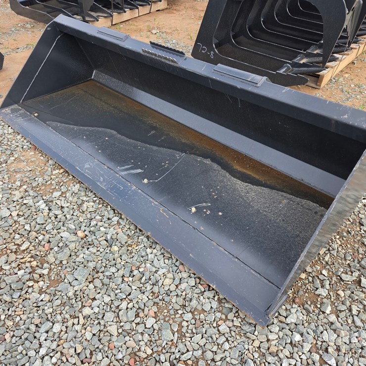 #6000 • Approx. 84" Unused Stout Skid Steer Bucket