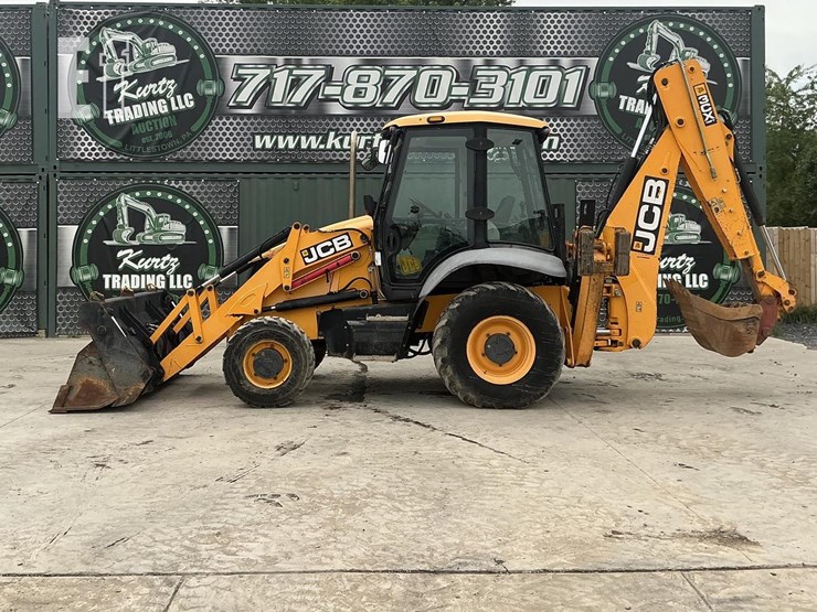 2016-jcb-3cx14-image-1