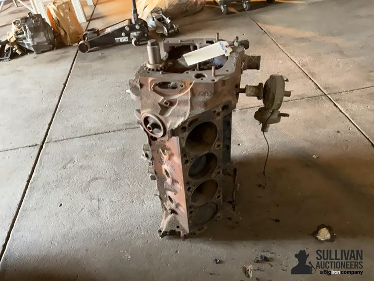 1971-ford-351-4v-m-code-cleveland-2-bolt-main-block-image-8