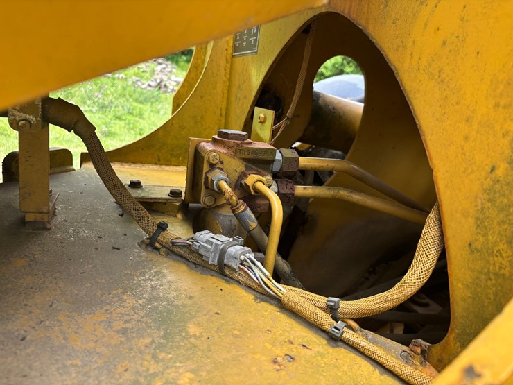 caterpillar-928g-image-67