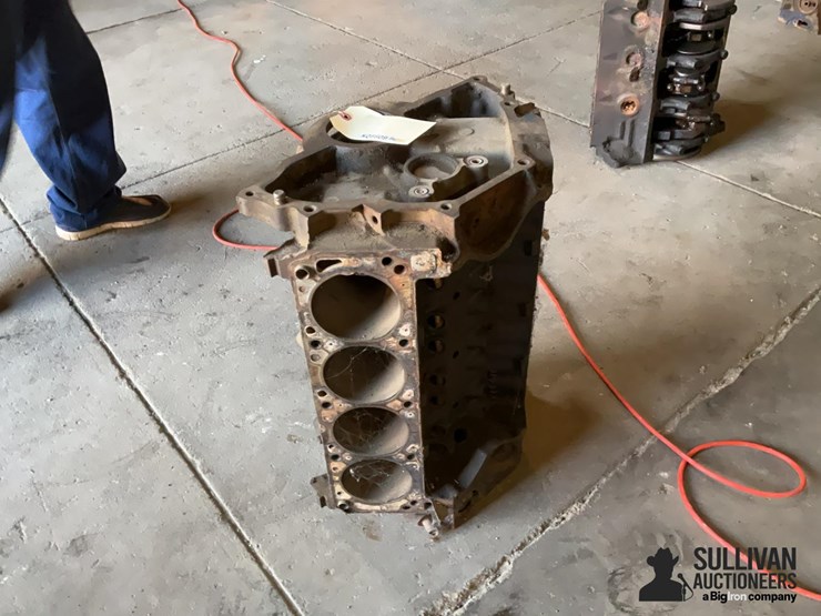 1972-ford-351-cleveland-2-bolt-standard-bore-main-block-image-7
