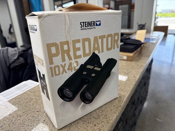 #47197-•-steiner-predator-10x42-binoculars-inv#47197-image-1