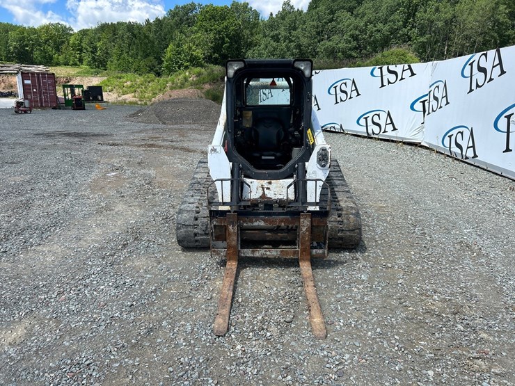 2020-bobcat-t740-image-7