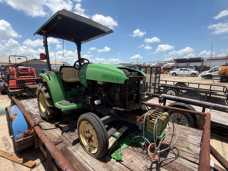 #91-•-john-deere-tractor-image-2