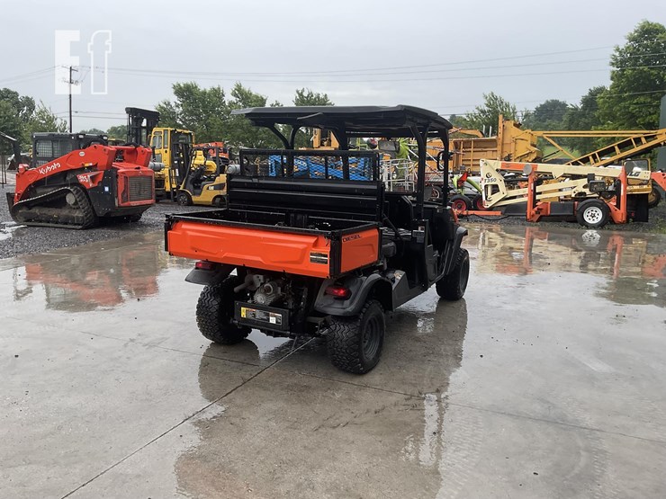 2019-kubota-rtvx1140-image-4