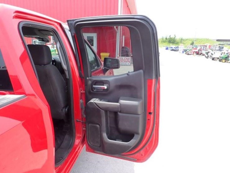 chevrolet-silverado-1500-image-45